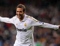 德布劳内赛点兑现，洛杉矶快船淘汰费内巴切晋级四强，主帅激动落泪(德布劳内为什么叫dd)